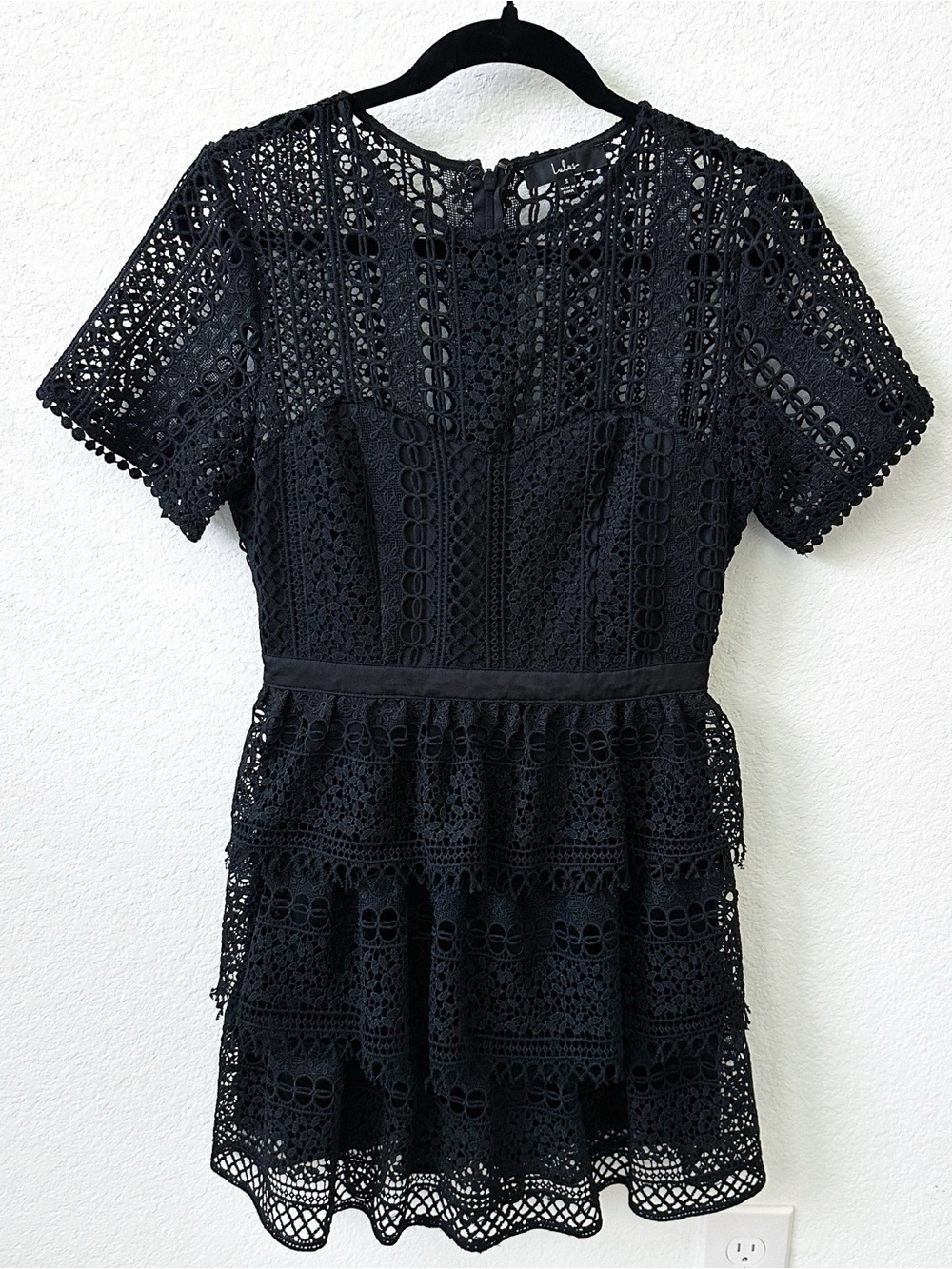 Lulu's Wishlist Black Crochet Lace Short Sleeve Fit & Flare Dress Size S